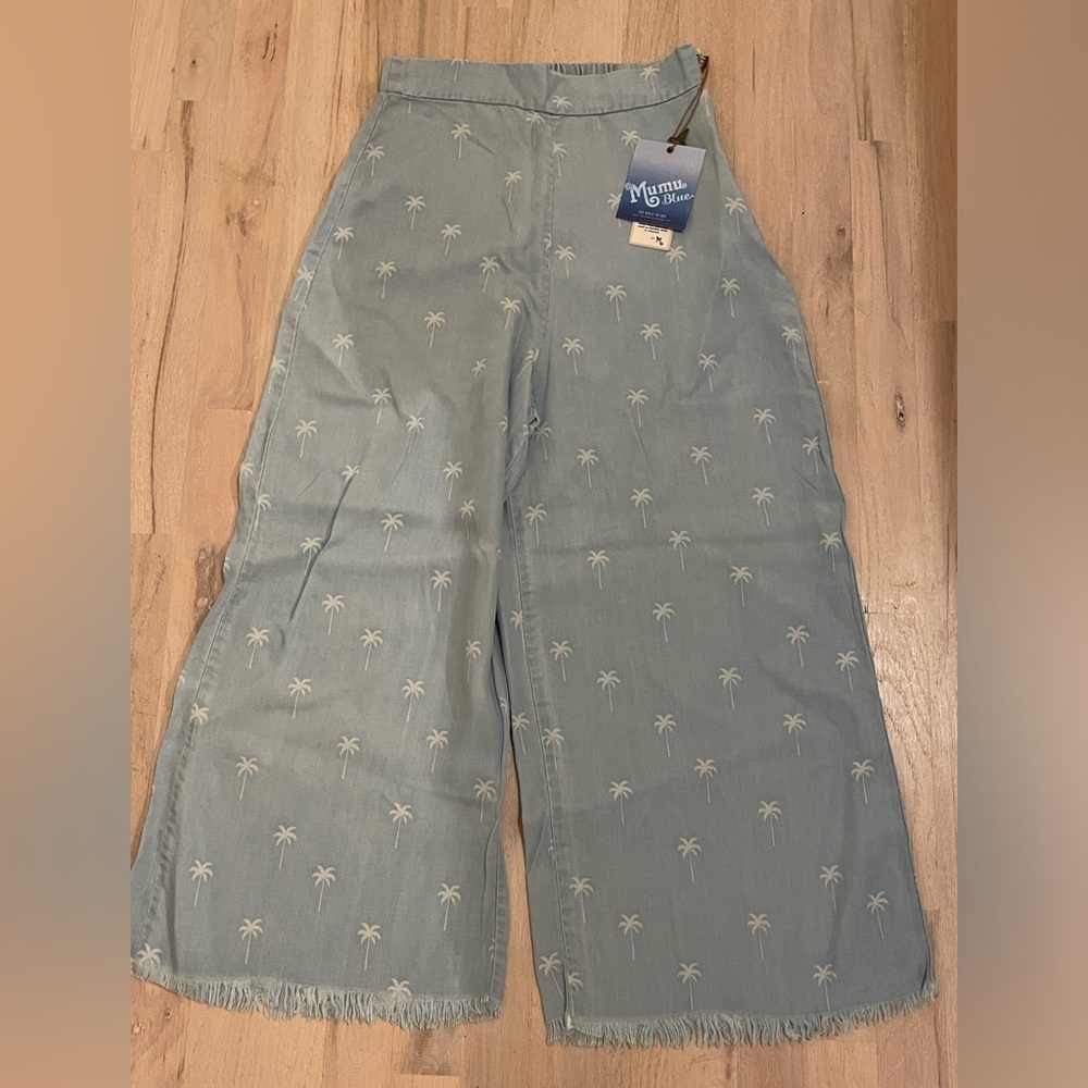 NWT Show me your MUMU palm trees pants size small